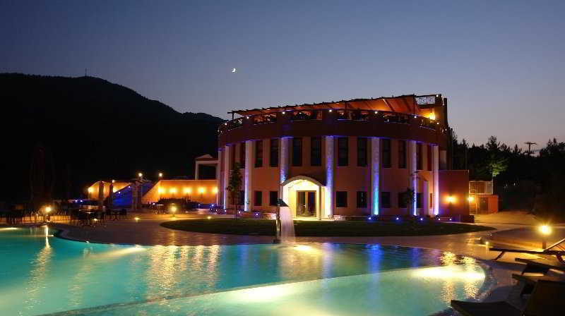 Mouzaki Palace Екстер'єр фото